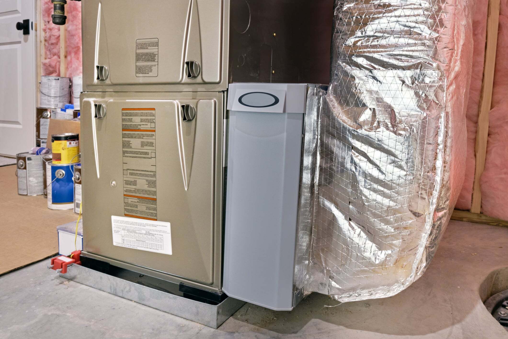 Furnace and ductwork in unfinished residential basement